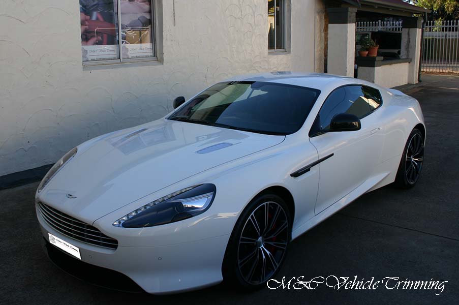 Aston Martin DB9 2014